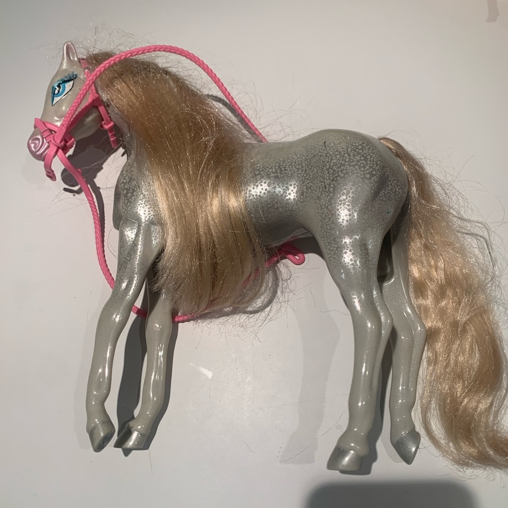 Bratz Wild West Silver Horse Beauty Figurine